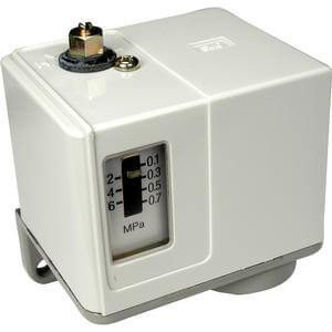SMC IS3010-02L5 PRESSURE SWITCH Incl VAT